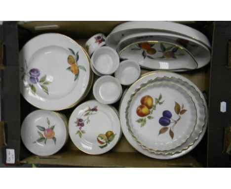A collection of Royal Worcester Evesham Patterned items to include: flan dishes, ramekins, side plates , rimmed bowls etc 