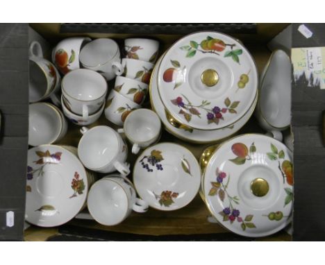 A collection of Royal Worcester Evesham Patterned items to include: Cups &amp; Saucers, Tureens, side plates etc 