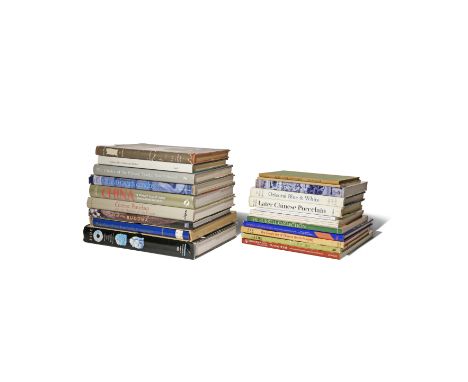 LITERATURE A COLLECTION OF REFERENCE BOOKS The majority relating to Chinese art, ceramics and jade. (23)