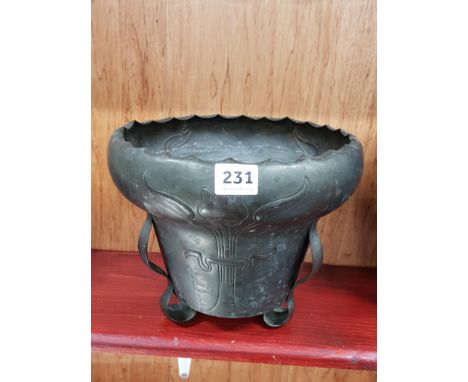 ANTIQUE ARTS AND CRAFTS COPPER PLANTER SIGNED