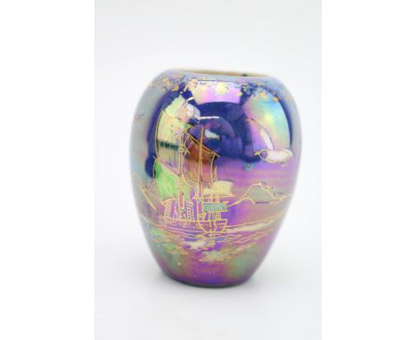 Devon Lustrine Fielding's lustre vase, 8cm tall.  In good condition with no obvious damage or restoration. Light surface wear