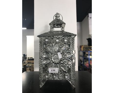 METAL & GLASS LANTERN