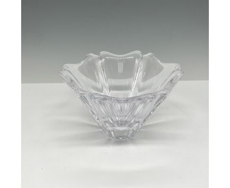 Lovely crystal bowl with paneled sides. Orrefors mark. Issued: 21st centuryDimensions: 5.5"L x 5"W x 3.5"HManufacturer: Orref