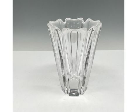 Lovely, pleated vase design with ruffled edge. Orrefors mark. This item has its original box: 6.5"L x 4"W x 4.25"H. Artist: L