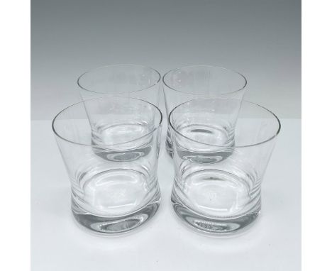 Beautiful drinking glass set, crafted from non-lead crystal for a touch of refinement. This item has its original box which m