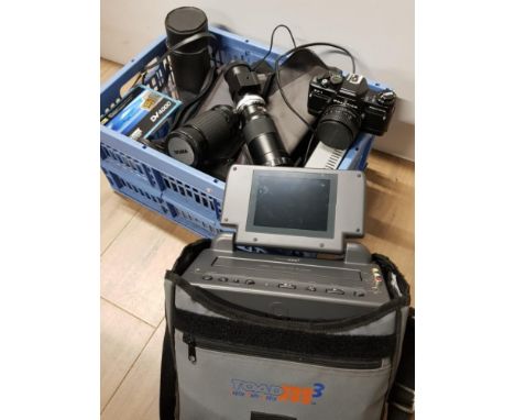 BOX OF ELECTRONIC EQUIPMENT INCLUDES TOAD M3 VIDEO PLAYER AND CAMERA LENSES ETC