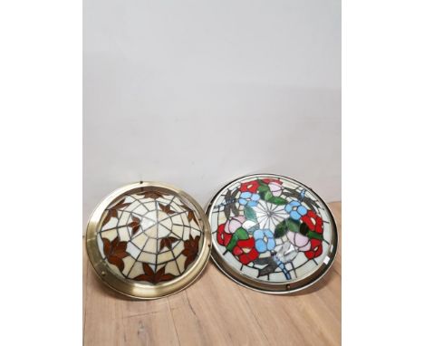 2 TIFFANY STYLE LIGHT SHADES