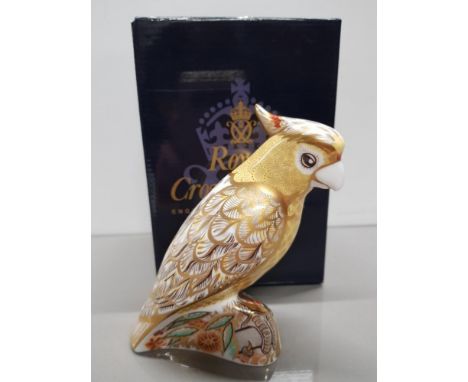 ROYAL CROWN DERBY PAPERWEIGHT CITRON COCKATOO WITH GOLD STOPPER AND ORIGINAL BOX