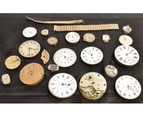 A COLLECTION OF WATCH PARTS  To include pocket watch dials and movements, this item is sold as seen and no condition report a