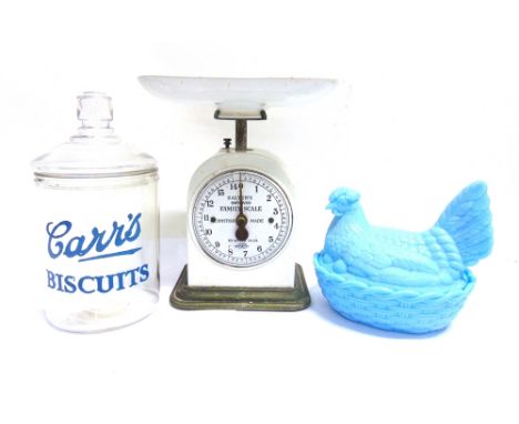 ASSORTED KITCHENALIA  comprising a Carr's Biscuits clear glass storage jar, 29cm high (lid loose fitting: probably a replacem