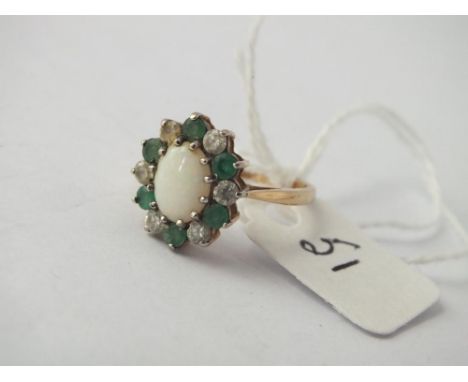 Opal dress ring set in 9ct - size M - 2.6gms