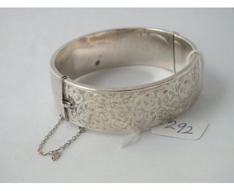 Silver bangle - 23.5gms