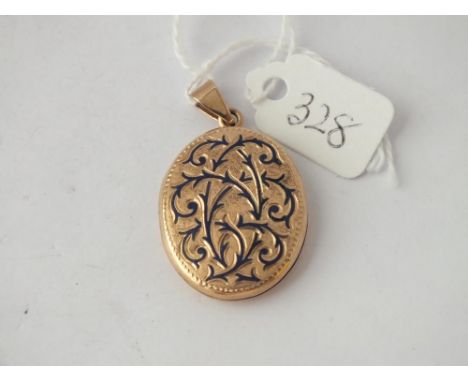 Enamel oval locket in 9ct - 6.2gms