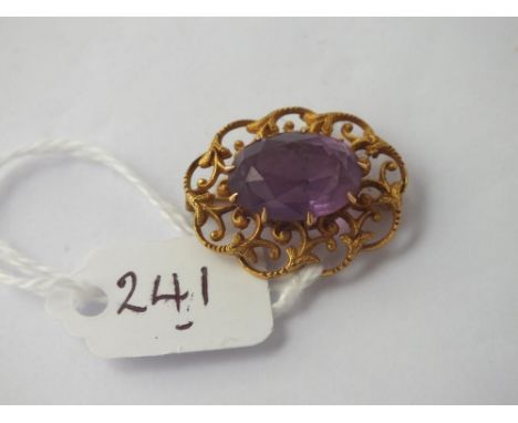 Victorian amethyst brooch set in gold