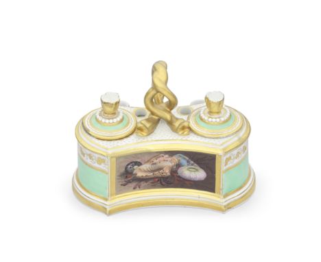 A Flight, Barr and Barr Worcester shell-painted inkstand and two covers, circa 1815-20Two fixed inkwells divided by the appli