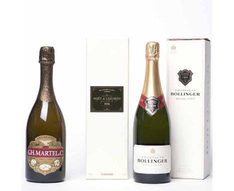MOET ET CHANDON MILLESIME BLANC 1996
Vintage Champagne. 750ml, 12.5% volume, in sealed presentation box.
BOLLINGER SPECIAL CU