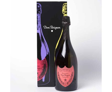 DOM PERIGNON VINTAGE 2002 BRUT
Champagne, A Epernay, France, Moet & Chandon, 750ml, 12.5% volume. In presentation box. CONDIT