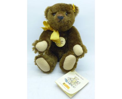 A modern Steiff 1909 Teddy bear