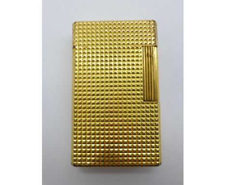 A gold plated Dupont lighter, 9198DP
