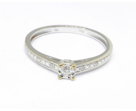 A 9ct white gold and diamond ring, 1.4g, N