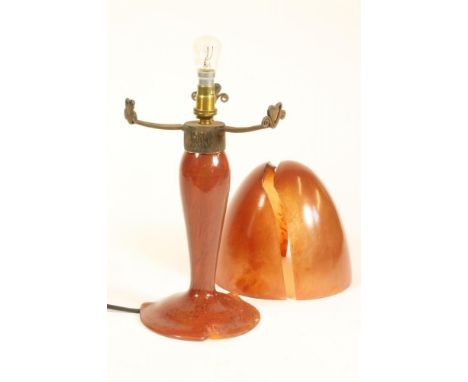 A DELATTE MOTTLED AMBER GLASS ELECTRIC TABLE LAMP BASE, c.1930's, the original wrought metal arms with heart terminals on an 