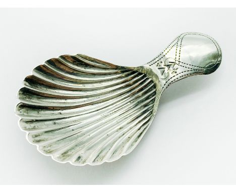 GEORGIAN 1800 HALLMARKED SILVER TEA CADDY SPOON BY JOHN THORNTON APP.SIZE 5CM x 3CM