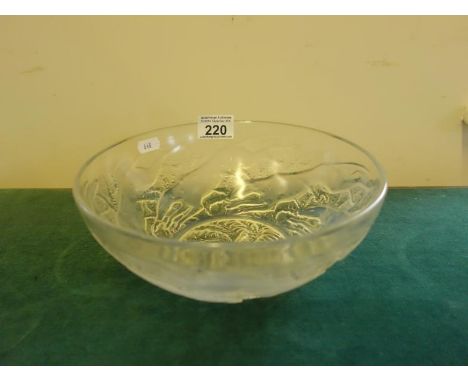 Superb collectable Lalique bowl, pattern Cheins, a frosted glass finish, the exterior with a decoration of Dogs in a running 