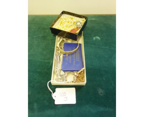 Amount of items to include 21 grams of silver, which includes necklaces and medallions, rolled gold bangle, gold plated chain