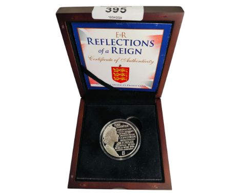 REFLECTIONS OF A REIGN GUERNSEY SILVER £5 PROOF COIN IN BOX WITH CERTIFICATE 