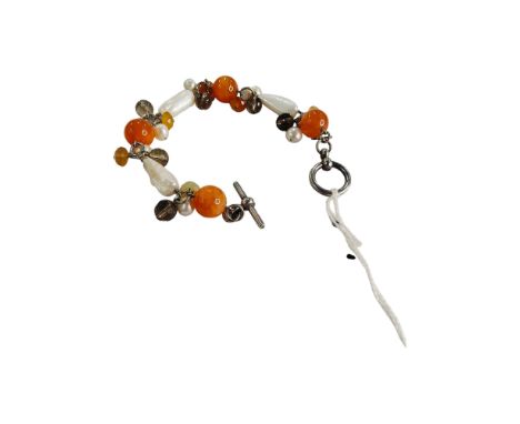 SILVER, PEARL AND AGATE QUARTZ BRACELET 