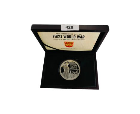 THE CENTENARY OF THE FIRST WORLD WAR JERSEY SILVER 5 OZ COIN IN BOX WITH CERTIFICATE 