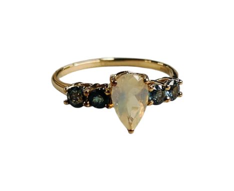 9 CARAT GOLD TEAR DROP OPAL AND BLUE STONE RING 