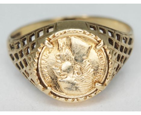 A hallmarked 9ct gold ring set with a gold coin, gross wt. 2.5g, size R/S.  