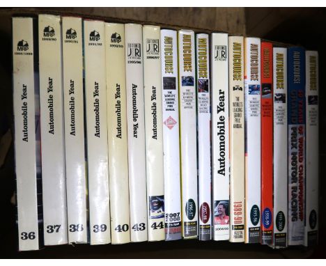 Quantity of automobile year books, 1979 - 2005 