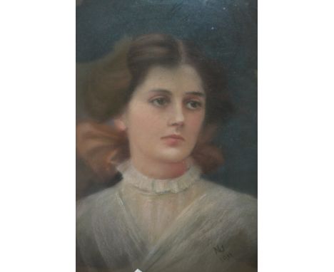 Early 20th Century oval pastel portrait of a lady, singed with the initial M and dated 1911, 18.5ins x 14.5ins, gilt framedNo