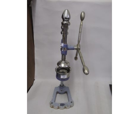 Painted metal and chromium table top lemon squeezer 