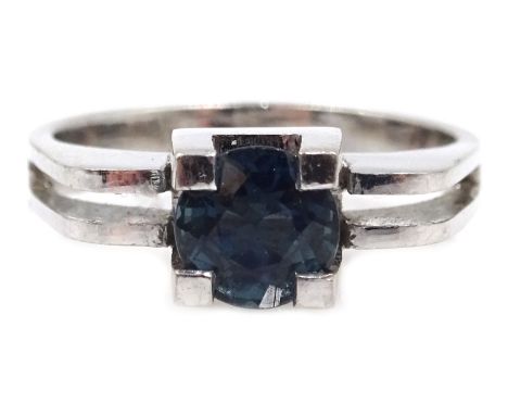 9ct white gold single stone topaz ring, stamped 375 Condition Report Approx 3.7gm, size JClick here for further images, condi