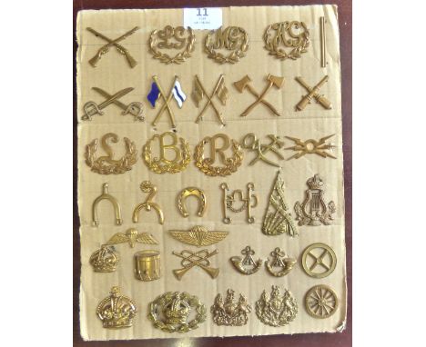 British Army WWI/II Army Proficiency Sleeve Badge collection (34) A fantastic lot including many scarce: Marksman, Lewis Gunn