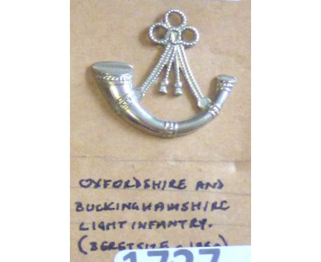 British Regiment - Light Infantry-Oxfordshire and Buckinghamshire Light Infantry -                        Beret Badge (c1950)