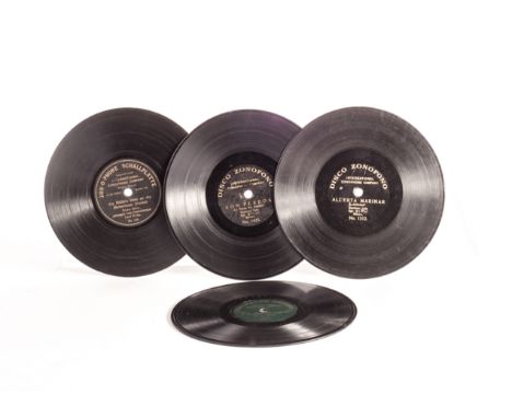 7-in. Zonophone records: Zon-o-phone Schallplatte 116 (Nebe); Disco Zonofono 1312 (A.I.C.C.), 1415, Sgr. Milani; Zonophone Re