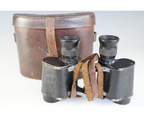 A cased set of Great War British army prismatic binoculars