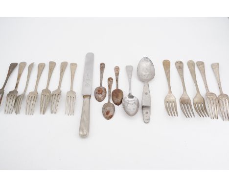 A quantity of Second World War British army and RAF cutlery
