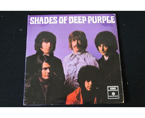 DEEP PURPLE - SHADES OF DEEP PURPLE - A well presented 1st UK stereo pressing of the 1968 release on Parlophone (PCS 7055). T