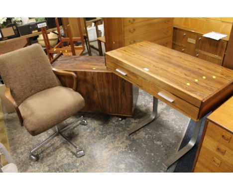 A RETRO TWO DRAWER CONSOLE TABLE ON CHROME SUPPORTS WITH TWO DOOR CABINET AND SWIVEL OFFICE ARM CHAIR  (3)