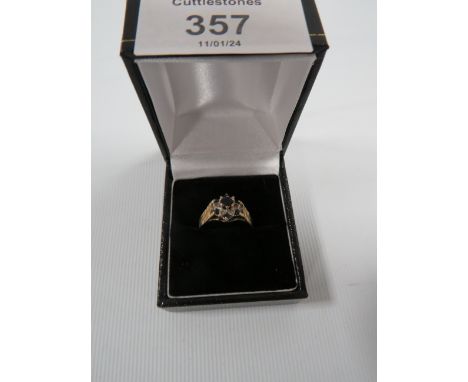 A HALLMARKED 9 CARAT GOLD SAPPHIRE AND DIAMOND RING, 2.3g, ring size L 1/2