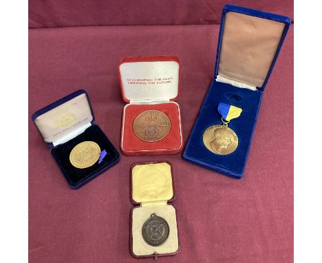 3 boxed medallions together with a boxed Rotary Club medal. Medallions comprise: Royal Life Saving Society 1933, Metropolitan