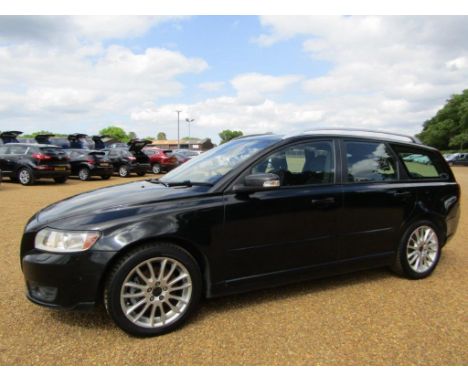 Make &amp; Model: Volvo V50 SE LUX DDate of Reg: FG58 MHJColour: Blackcc: 1998MoT: 28-07-2022Fuel Type: DIESELMileage: 152kTr