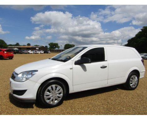 Make &amp; Model: Vauxhall Astra Club CDTIDate of Reg: VU11 OLPColour: Whitecc: 1248MoT: 05-12-2022Fuel Type: DIESELMileage: 