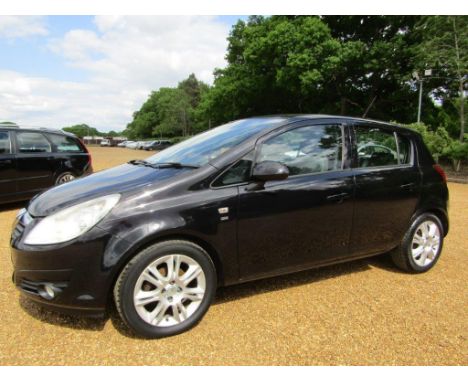 Make &amp; Model: Vauxhall Corsa SEDate of Reg: AJ10 XXWColour: Blackcc: 1398MoT: 23-06-2022Fuel Type: PETROLMileage: 76kTran