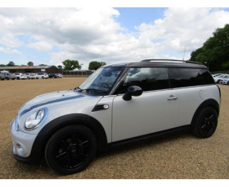 Make &amp; Model: Mini Cooper Clubman DDate of Reg: LF14 ELCColour: Silvercc: 1598MoT: 08-11-2022Fuel Type: DIESELMileage: 80